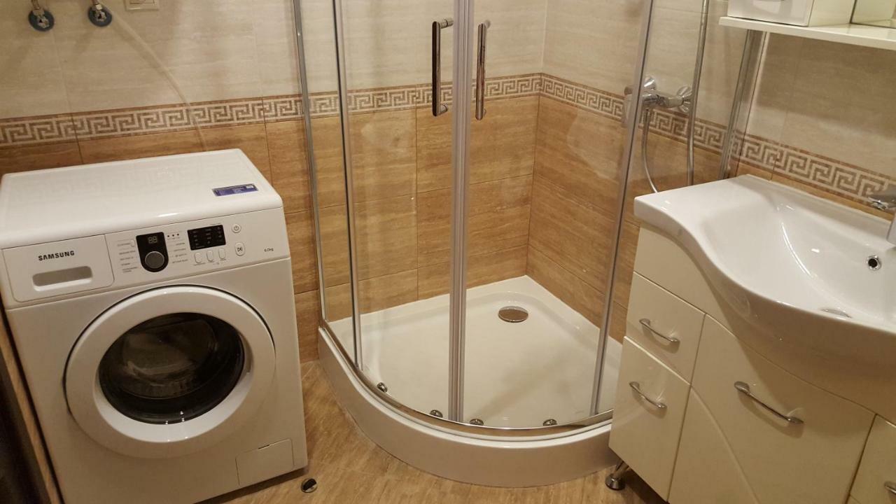 باتومي Mimino Apartment Deluxe First Line المظهر الخارجي الصورة